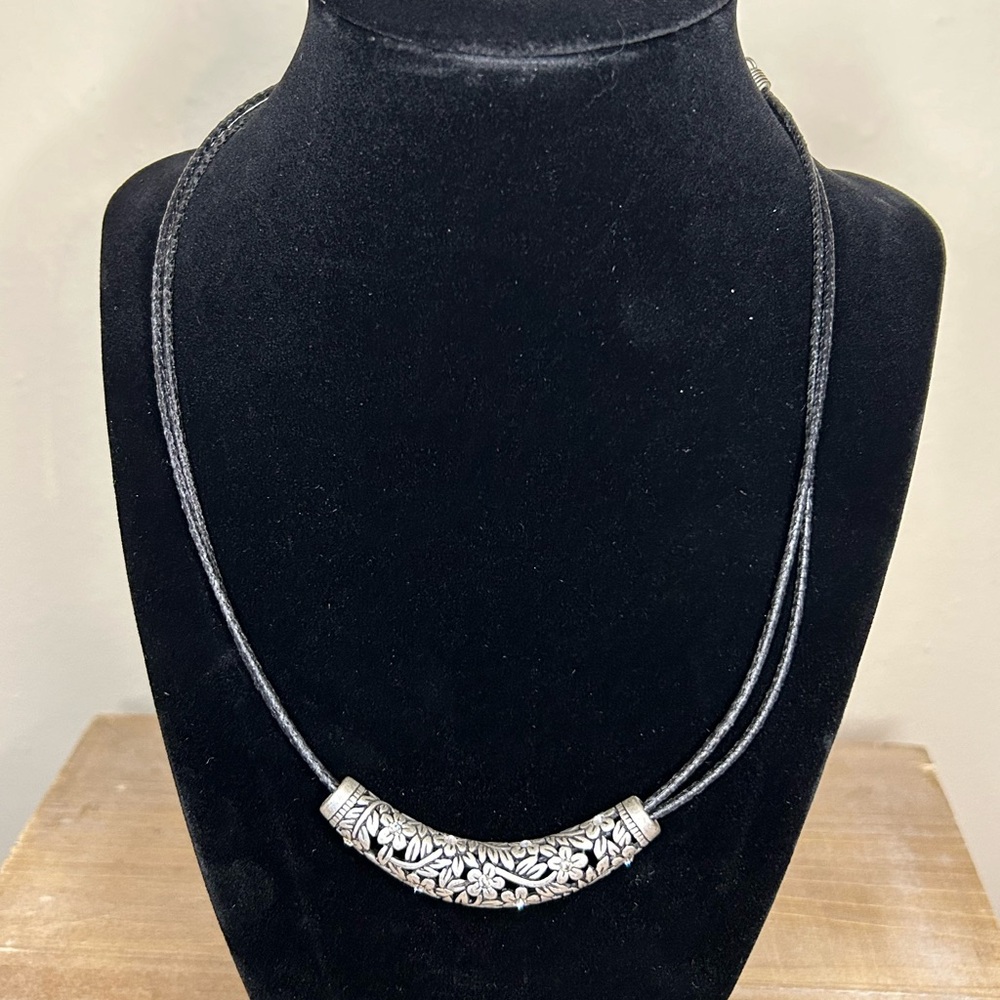 *RETIRED* Lia Sophia Necklace